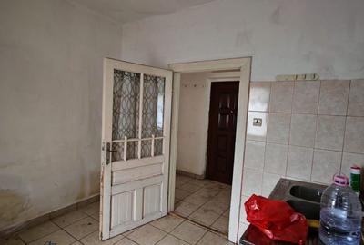 Casa individuala,Bartolomeu in apropierea Bisericii,teren 480 mp - 3