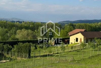 Casă cu 4 camere cu Teren 1591 Mp în Dumbrava (Ciugud) - 1