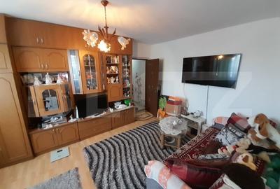 Apartament cu 2 camere, 52 mp, etaj 3, zona Decebal - 10