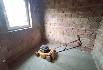 Casa individuala 5 camere 2 bai pivnita 380mp teren in Cisnadie Casa individuala 5 camere 2 bai pivnita 380mp teren in Cisnadie - 17