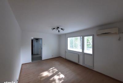 Apartament cu 3 camere semidecomandat în Tineretului - 2