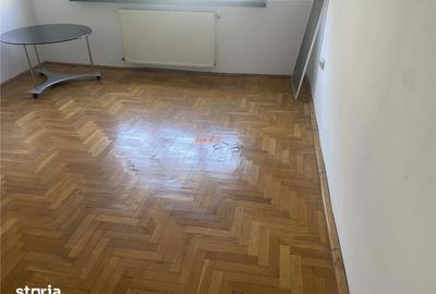 Apartament cu 2 camere decomandat în Central - 1