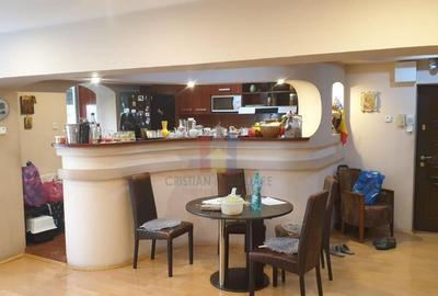 3 camere etaj 1, 2 balcoane, Mobilat si Utilat, decomandat, - 11