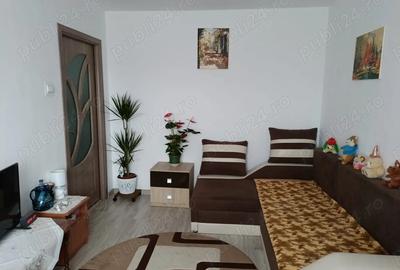 Apartament cu 3 camere semidecomandat în 1 Mai - 3