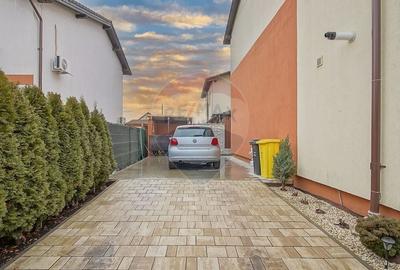 [DE VÂNZARE] Vilă Premium cu 4 Camere – Confort Familial - Sanpetru - 2