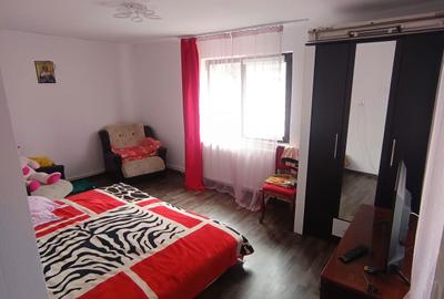 Casă cu 3 camere în Văcarea - 7