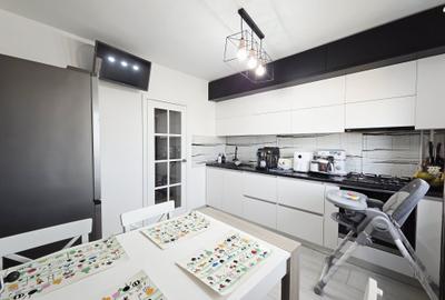 Apartament cu 2 camere decomandat, mobilat în Micro 17 - 7