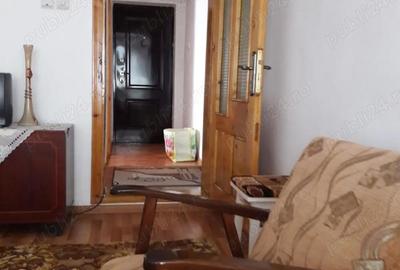 Apartament cu 4 camere decomandat în Vama - 9
