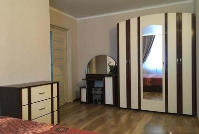 Teiul Doamnei, garsoniera de inchiriat - 2