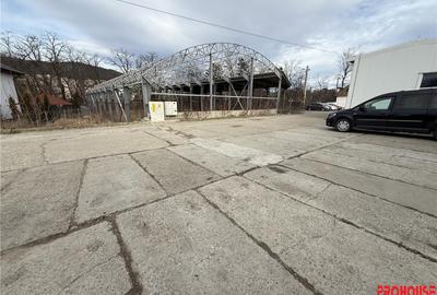 Spațiu comercial, de 1,250 mp, în Central - 10