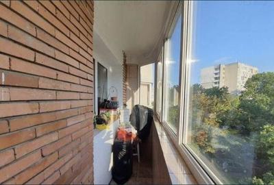 Garsonieră decomandată în Central - 4