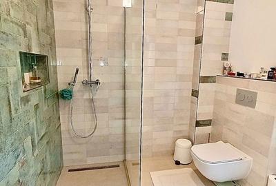 Casă cu 4 camere cu Teren 330 Mp în Balotești