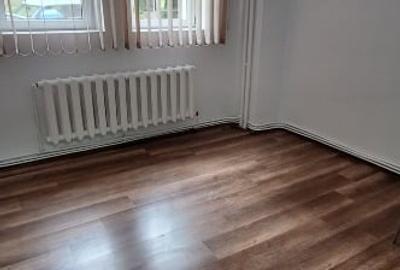 Apartament cu 3 camere decomandat în Obcini - 1