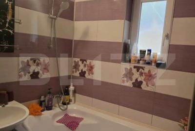 Apartament cu 3 camere semidecomandat, mobilat în Cloșca - 1