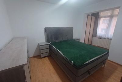 Apartament cu 3 camere semidecomandat în George Enescu - 7