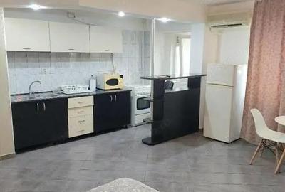 Vanzare Garsoniera Intre Mall Vitan si Nerva Traian - 1