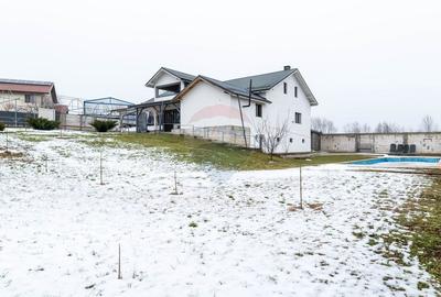 Vilă cu piscină –ideală pentru familie sau pensiune, Bacu-acces A1/A0 - 5