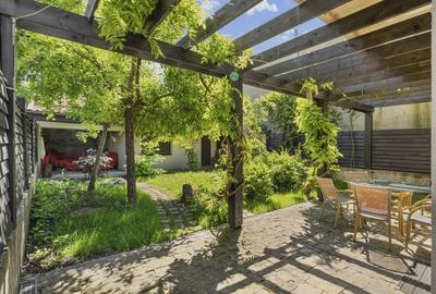 ARTSY LAKEFRONT VILLA | BANEASA - 54