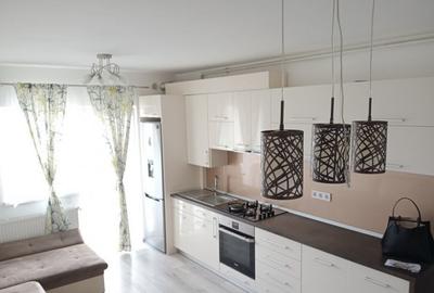 Apartament cu 3 camere decomandat în Tei - 1