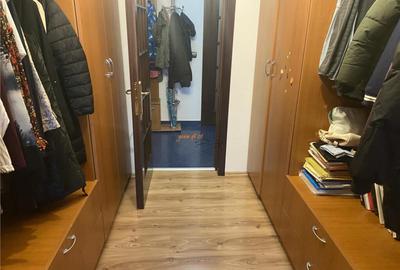 Apartament 4 camere , zona centrala - Inspectoratul Scolar , - 15