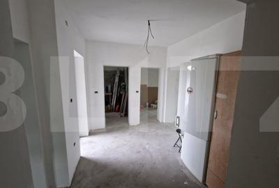 Casa semifinisata situata central in municipiul Dorohoi - 1