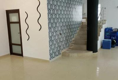 Casă cu Teren 350 Mp în Central - 13