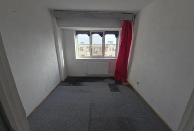 Apartament cu 3 camere decomandat în Central - 15