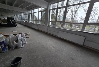 Birou, de 10 mp, în Aleea Carpați - 31