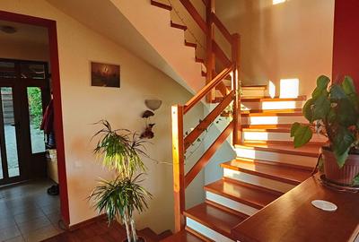 Casă cu 4 camere cu Teren 350 Mp în Baciu - 1