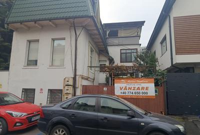 Casă compusă din Parter + Etaj  Suprafață totală: 64 mp loc parcare in curte Casă compusă din Parter + Etaj  Suprafață totală: 64 mp loc parcare in curte - 10