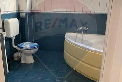 Casă cu 5 camere cu Teren 188 Mp în Vitan - 18