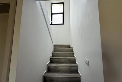 Casă individuală cu 5 camere cu Canalizare în Aeroport - 15