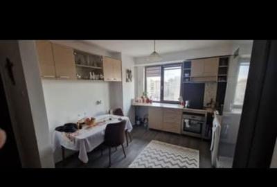 Apartament cu 2 camere decomandat în Cihei - 3
