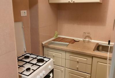 Apartament cu 2 camere decomandat în Central - 3
