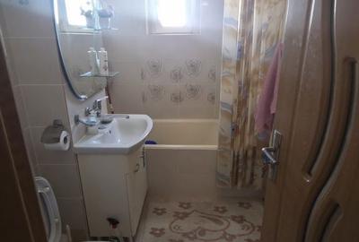 Apartament cu 3 camere decomandat în Central - 2