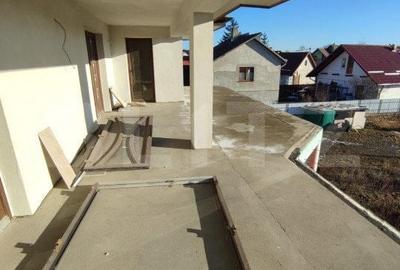 Casă cu 6 camere cu Teren 2000 Mp în Rădăuți - 12