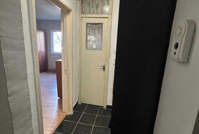 Garsoniera centrala proprie bloc 1982 Gorjului, Pacii, Militari - 6