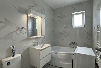 Apartament cu 2 camere decomandat în Fundeni