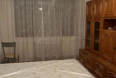 Apartament cu 3 camere decomandat în Central - 1