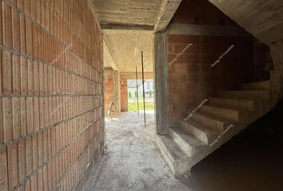 Duplex cu 5 camere cu Canalizare în Giroc - 11