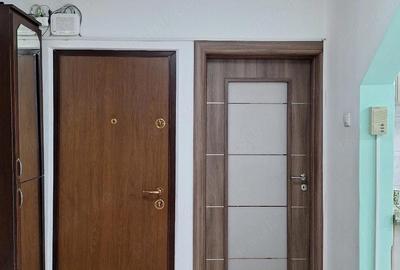 Apartament cu 2 camere decomandat în Decebal - 5
