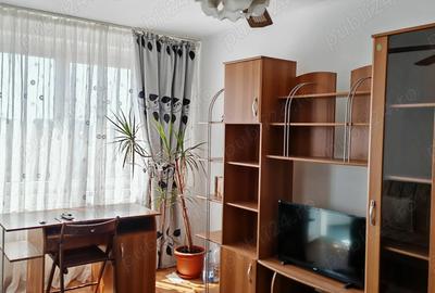 Apartament 2 camere decomandat de Inchiriat