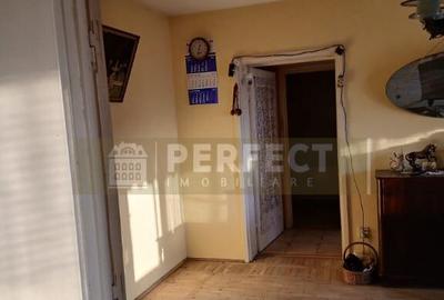 2 camere semidecomandat, Democratiei,PRET 42000 euro! - 7