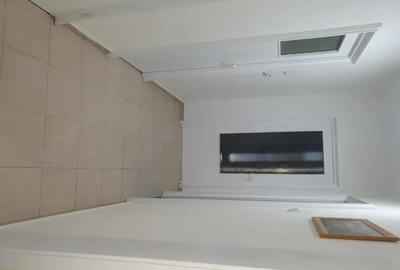 Apartament cu 2 camere decomandat în Titan - 6