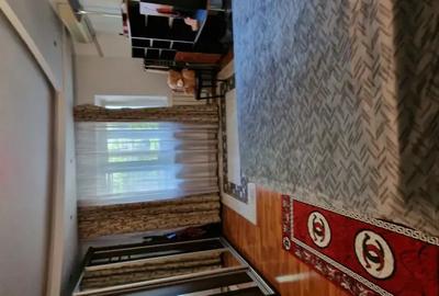 Apartament cu 4 camere decomandat în Rahova - 2