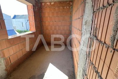 Casă cu 4 camere cu Teren 230 Mp în Central - 6