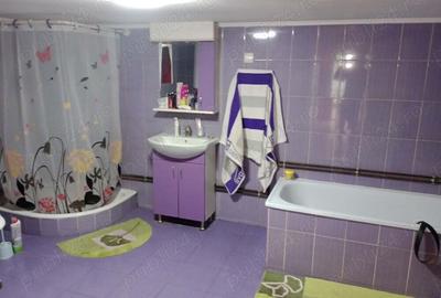 Vind casa la tara - 1