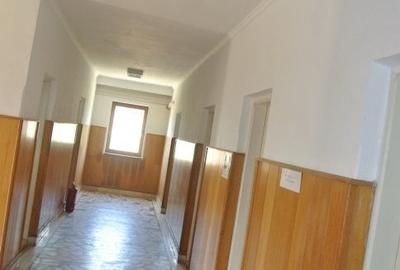 Proprietate Bascov, teren 13.500mp + 2 constructii (36 camere) - 2