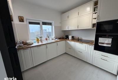 Casă cu 5 camere cu Teren 260 Mp în Dobroești - 19