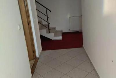 Casă cu 5 camere cu Teren 150 Mp în Mărăști - 3